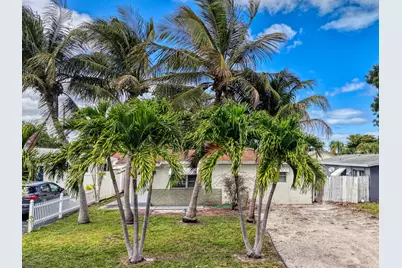 301 SE 21st Avenue, Boynton Beach, FL 33435 - Photo 4