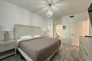630 S Sapodilla Ave, West Palm Beach, FL 33401 - Photo 4