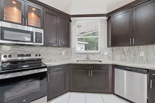 10316 NW 53rd Ct, Coral Springs, FL 33076 - Photo 12