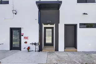 2032 N Dixie Hwy, West Palm Beach, FL 33407 - Photo 16