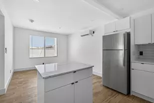 2032 N Dixie Hwy, West Palm Beach, FL 33407 - Photo 10