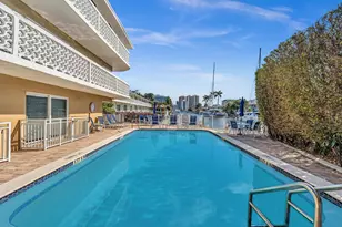 3220 Bayview Dr, Fort Lauderdale, FL 33306 - Photo 14