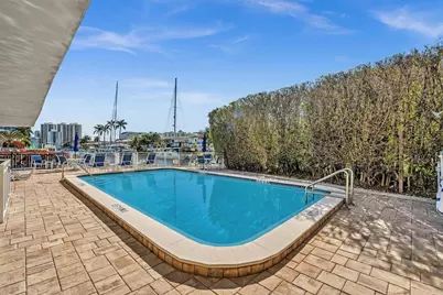 3220 Bayview Drive #211, Fort Lauderdale, FL 33306 - Photo 14