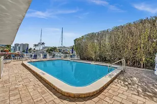 3220 Bayview Dr, Fort Lauderdale, FL 33306 - Photo 14