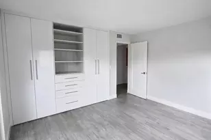 3220 Bayview Dr, Fort Lauderdale, FL 33306 - Photo 10