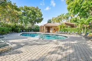 11377 Lakeview Dr, Coral Springs, FL 33071 - Photo 38