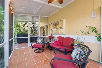 11377 Lakeview Drive, Coral Springs, FL 33071 - Photo 26