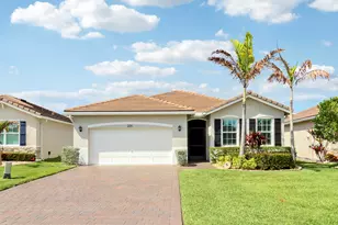 2011 NW Golden Oak Trail, Jensen Beach, FL 34957 - Photo 2