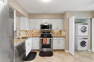 4550 NW 18th Ave, Deerfield Beach, FL 33064 - Photo 18