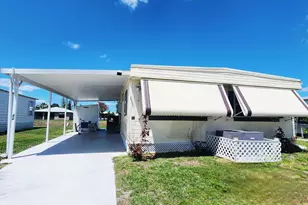 42 SE Spanish Way, Port Saint Lucie, FL 34952 - Photo 2