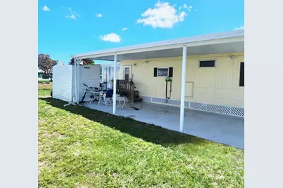 42 SE Spanish Way, Port Saint Lucie, FL 34952 - Photo 4