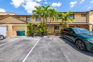 1129 NE 210th Terrace, Miami, FL 33179 - Photo 4