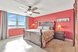 301 Lake Shore Dr, Lake Park, FL 33403 - Photo 20