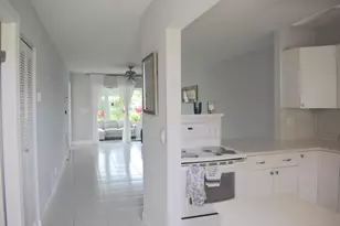 117 Golden River Dr, West Palm Beach, FL 33411 - Photo 10