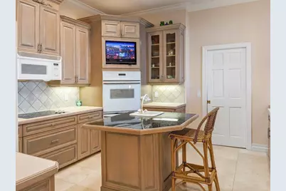 8327 Jimmy Buffett Mem Highway, Melbourne Beach, FL 32951 - Photo 22