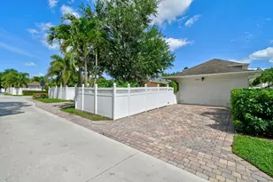 2672 E Community Dr, Jupiter, FL 33458 - Photo 60