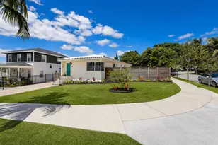 901 39th St, West Palm Beach, FL 33407 - Photo 2