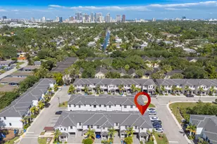 524 SW 19th Wy, Fort Lauderdale, FL 33312 - Photo 4
