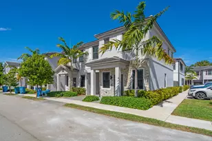 524 SW 19th Wy, Fort Lauderdale, FL 33312 - Photo 6
