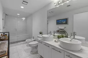 888 Biscayne Blvd, Miami, FL 33132 - Photo 18