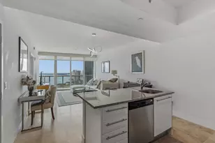 888 Biscayne Blvd, Miami, FL 33132 - Photo 2