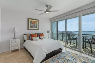 888 Biscayne Blvd, Miami, FL 33132 - Photo 14