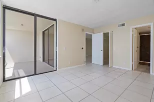 112 Lake Emerald Dr, Oakland Park, FL 33309 - Photo 18