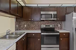 112 Lake Emerald Dr, Oakland Park, FL 33309 - Photo 4