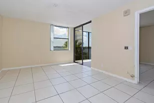 112 Lake Emerald Dr, Oakland Park, FL 33309 - Photo 20
