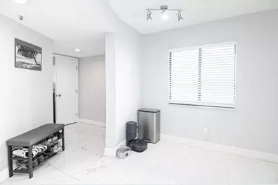2202 S Cypress Bend Drive #706, Pompano Beach, FL 33069 - Photo 44