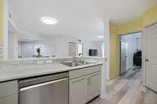 17100 N Bay Rd, Sunny Isles Beach, FL 33160 - Photo 12
