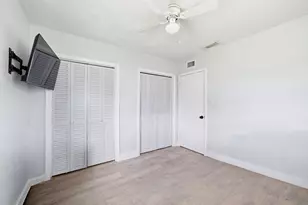 102 SE El Sito Ct, Port Saint Lucie, FL 34983 - Photo 22