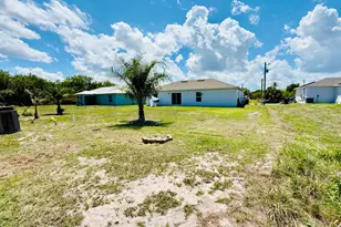 4111 SW Baltic St, Port Saint Lucie, FL 34953 - Photo 32