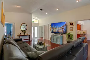 11335 Woodchuck Dr, Boca Raton, FL 33428 - Photo 8