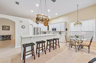 6206 Indian Forest Cir, Lake Worth, FL 33463 - Photo 6