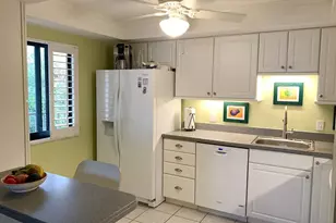 1202 S Lake Dr, Lantana, FL 33462 - Photo 8