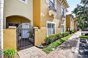 173 Lake Monterey Cir, Boynton Beach, FL 33426 - Photo 2