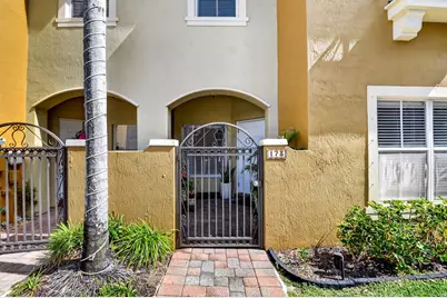 173 Lake Monterey Circle, Boynton Beach, FL 33426 - Photo 1