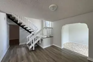 8917 SW Grand Canal Dr, Miami, FL 33174 - Photo 32
