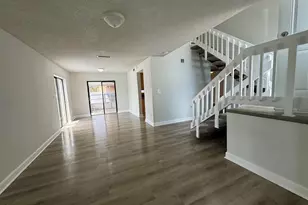 8917 SW Grand Canal Dr, Miami, FL 33174 - Photo 12