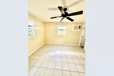 615 NE 7th Avenue #4, Boynton Beach, FL 33435 - Photo 8