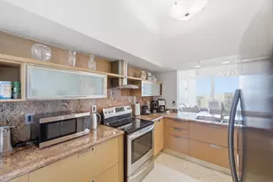 3020 NE 32nd Ave, Fort Lauderdale, FL 33308 - Photo 8