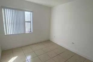 3031 E Missionwood Ln, Miramar, FL 33025 - Photo 8