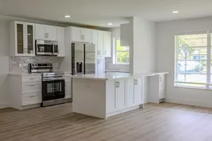 1007 South Dr, Delray Beach, FL 33445 - Photo 2