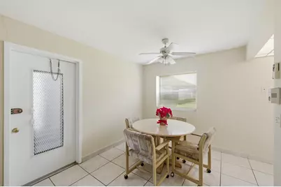 724 Flanders P, Delray Beach, FL 33484 - Photo 14