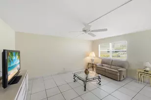724 Flanders P, Delray Beach, FL 33484 - Photo 10