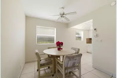 724 Flanders P, Delray Beach, FL 33484 - Photo 12