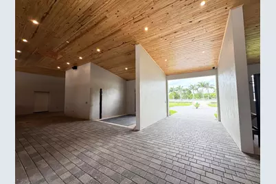 19550 Egret Lane, Loxahatchee, FL 33470 - Photo 4