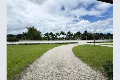 19550 Egret Lane, Loxahatchee, FL 33470 - Photo 10