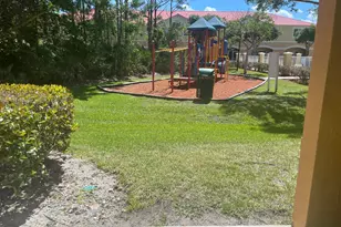 5176 SE Mariner Garden Cir, Stuart, FL 34997 - Photo 8